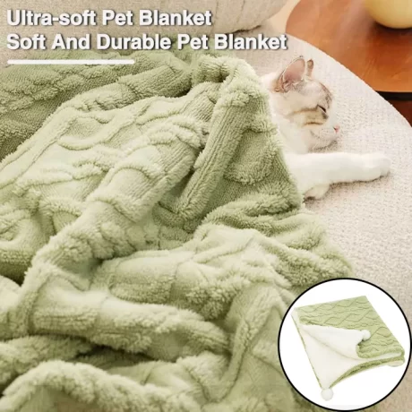 Zelans Thickened Pet Blanket High-quality Pet Blanket Cozy Plush Pet Blanket Warm and Soft Sleeping Mat for Dogs and Cats Favorite